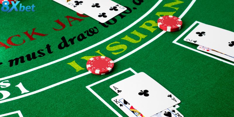 Lý do xì dách online trên 8XBET nổi tiếng